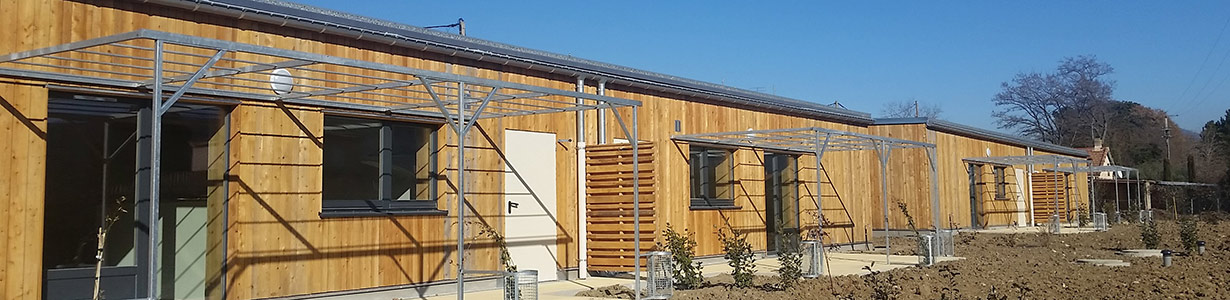 Bâtiment structure bois réalisé par Arbâts, Les Arbres Bâtisseurs